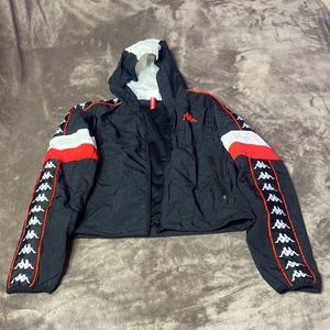 Kappa Black, White & Red Crop Windbreak Hooded Jacket; Size: S